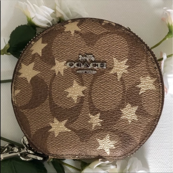 COACH NWT Round Coin Case Signature Canvas Brown - Picture 3 of 6